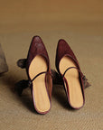 Damen Flache Mules Mit Spitzer Zehenpartie Und Riemchen | Schnalle