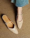 Damen Flache Mules Mit Spitzer Zehenpartie Und Riemchen | Schnalle