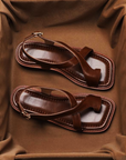 Sandalen Damen mit Fußbett | Flache Riemchensandalen