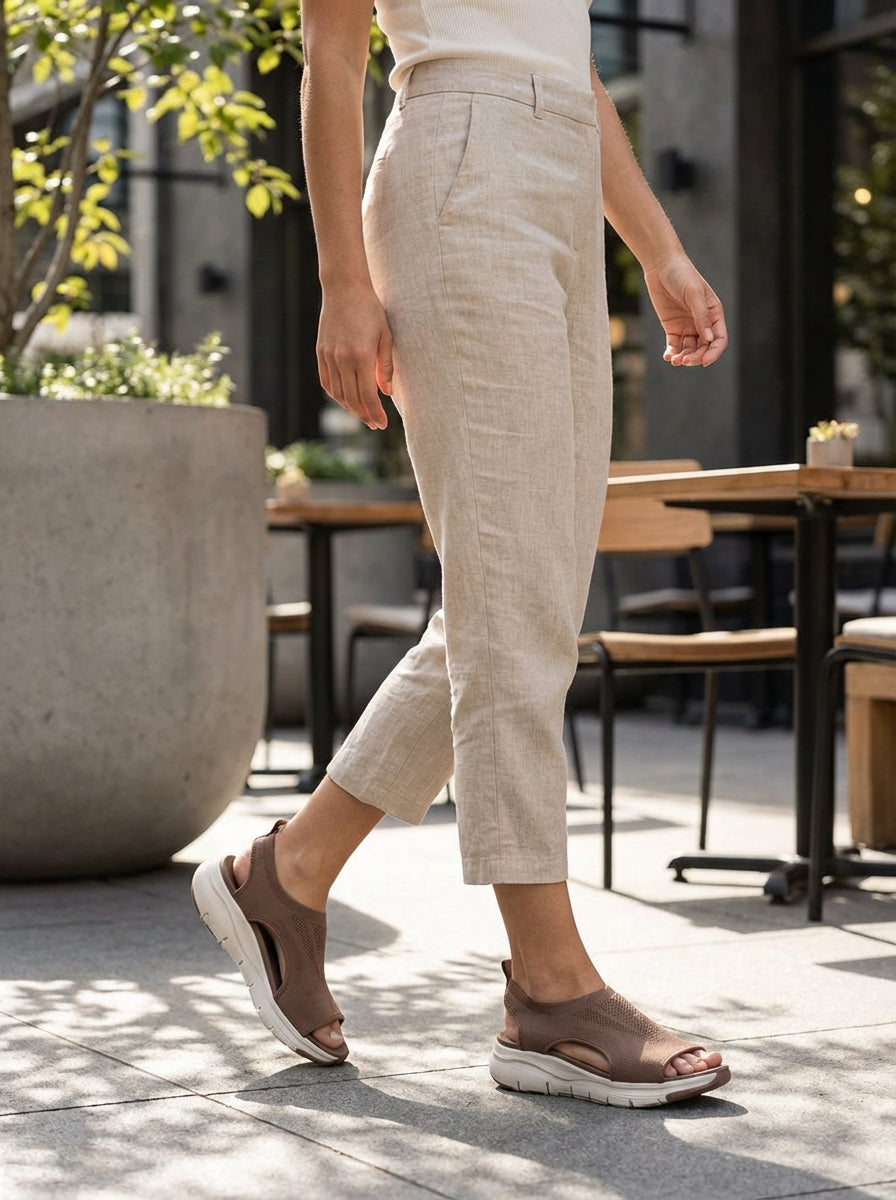 Damen Offene Keilabsatz zum Hineinschlüpfen Sandalen | Slingback