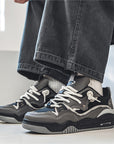 Herren Sneaker | Dicke Sohle und Schnürung