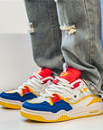 Herren Sneaker | Dicke Sohle und Schnürung