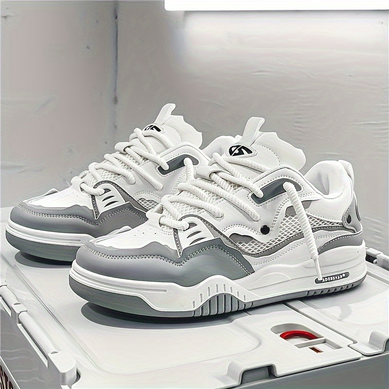 Herren Sneaker | Dicke Sohle und Schnürung