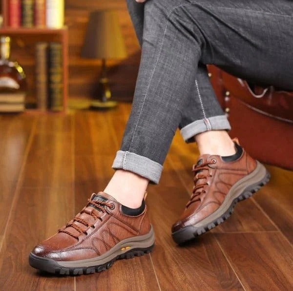 Wanderschuhe Herren | Rundspitze mit Schnürung
