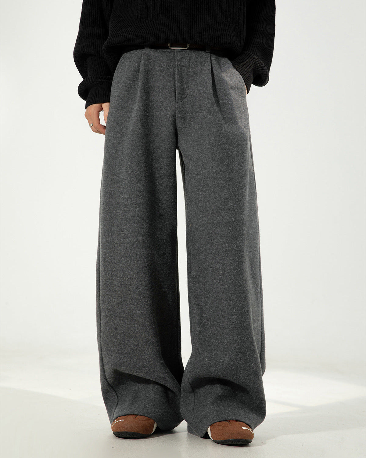 Weite Hose Herren | Stoffhose mit Falten und lockerer Passform