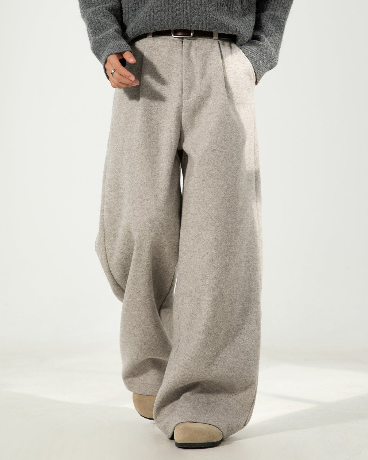 Weite Hose Herren | Stoffhose mit Falten und lockerer Passform